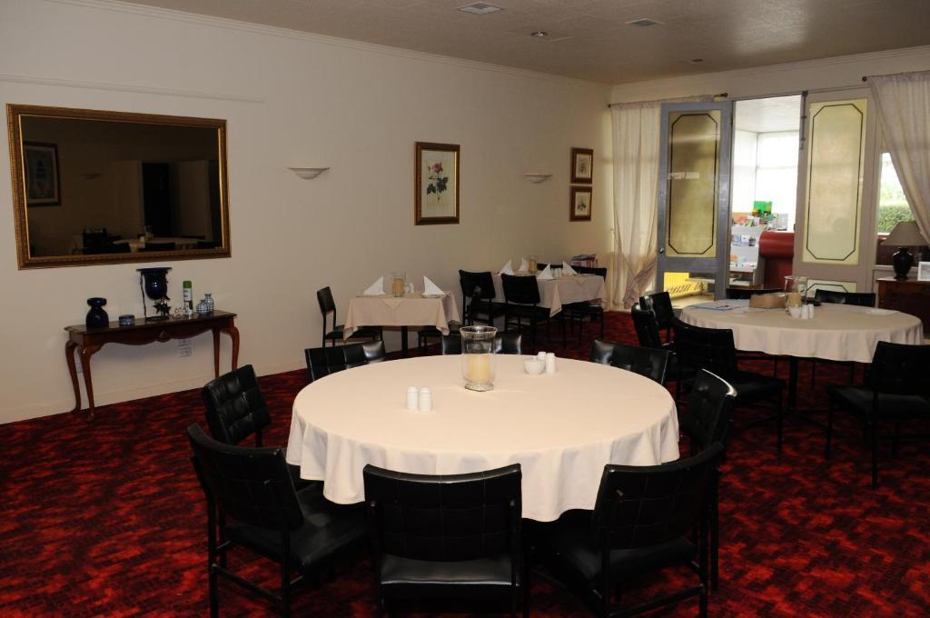 Peninsula Motor Inn Tyabb エクステリア 写真