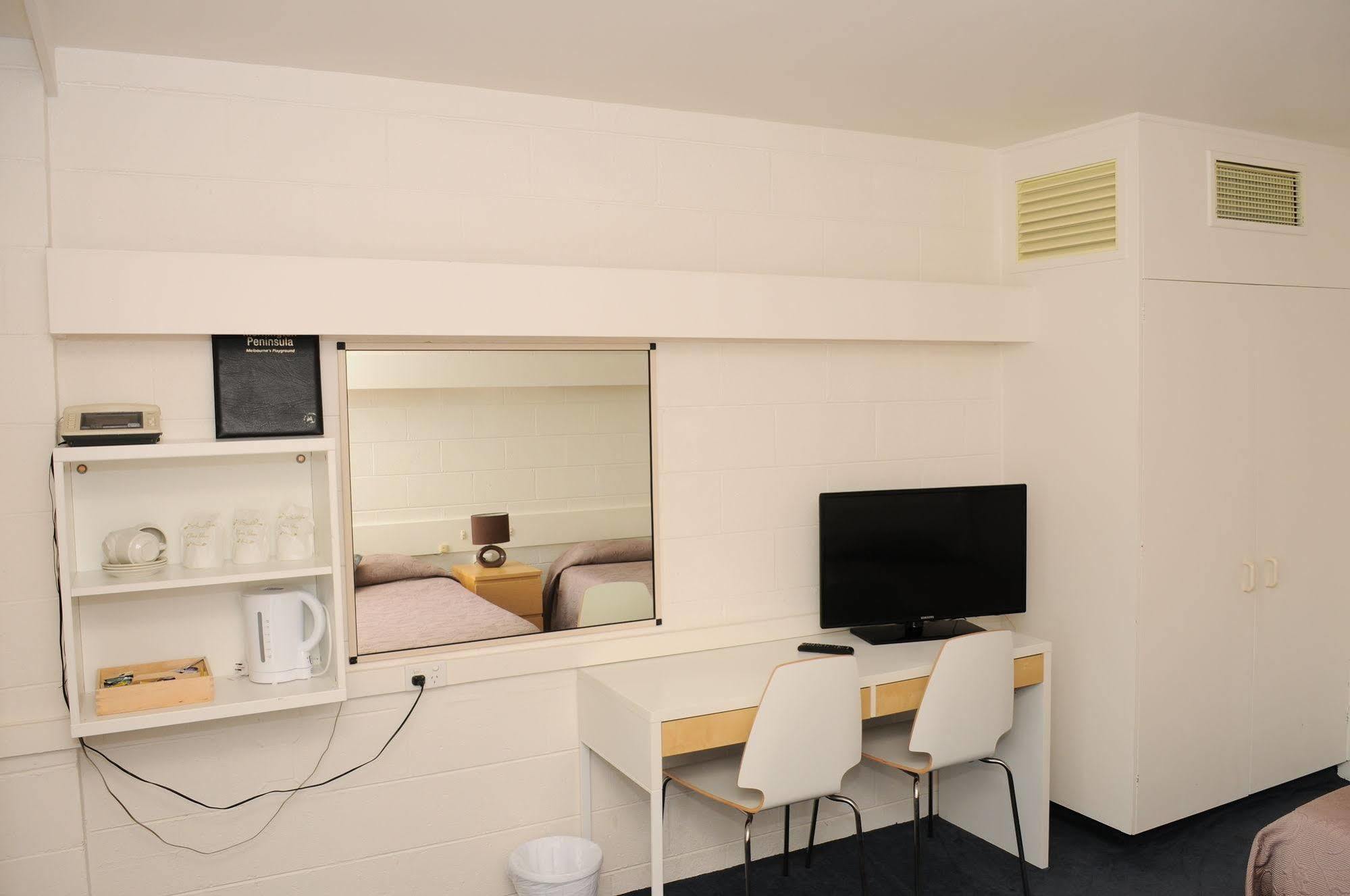 Peninsula Motor Inn Tyabb エクステリア 写真