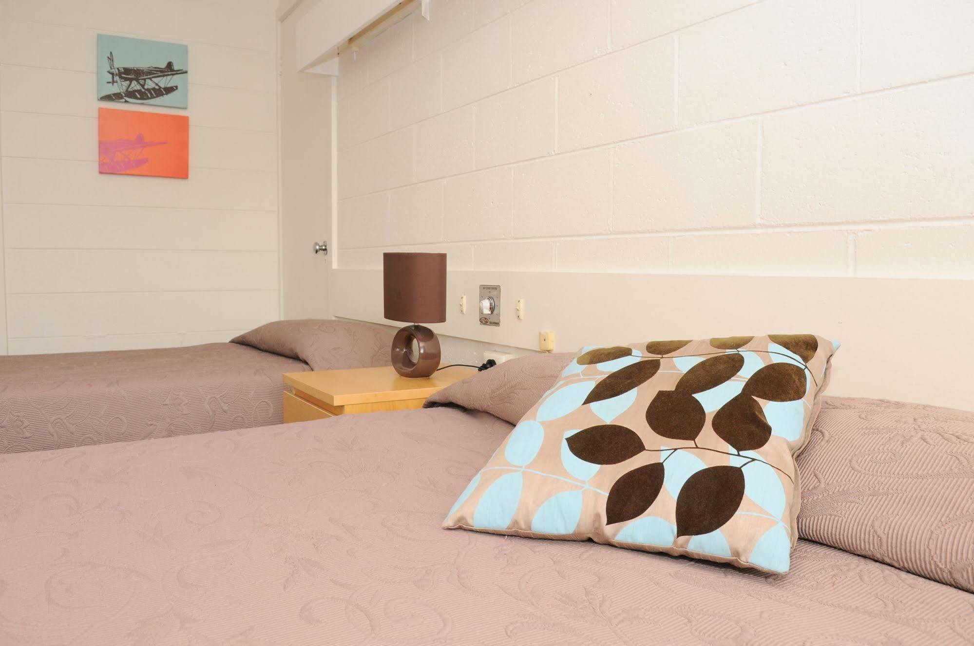 Peninsula Motor Inn Tyabb エクステリア 写真